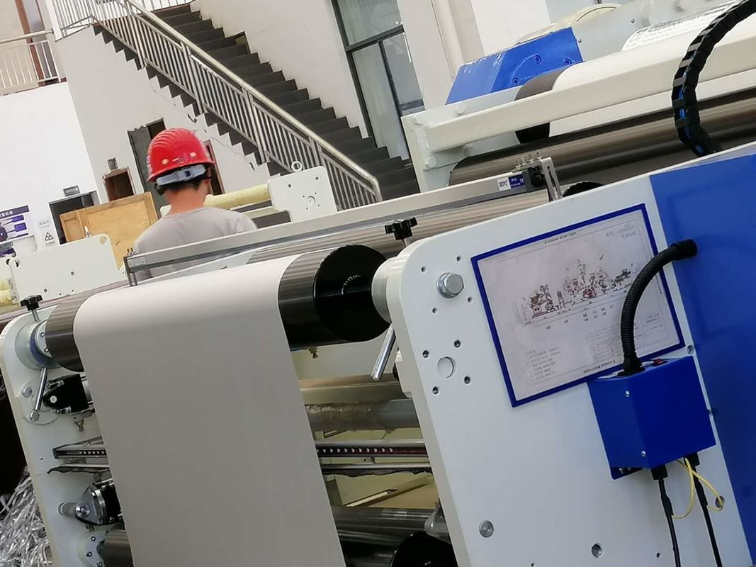 Freddo - film dell'unità del rotolo che lamina macchina automatica con controllo della temperatura preciso in bianco ed in blu