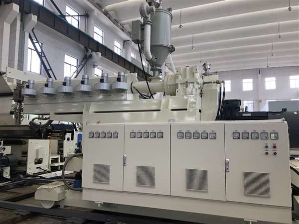 200-400 kg/ora Capacità di produzione